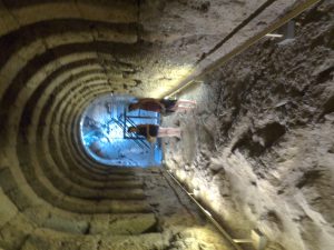 Νεκρομαντειο : là où les vivants rencontraient les morts (hum... par le truchement de jeux de poulies et de cordes dissimulées...)